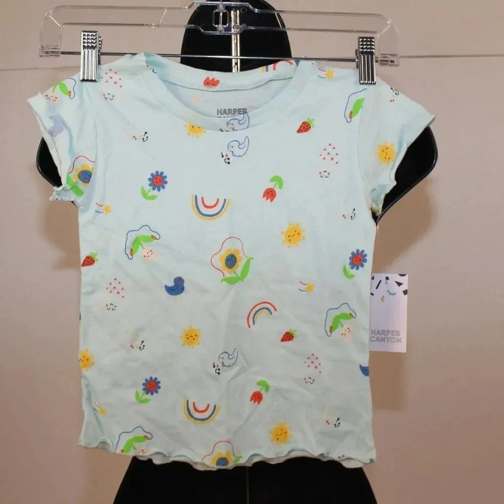 NWT HARPER and CANYON Tee